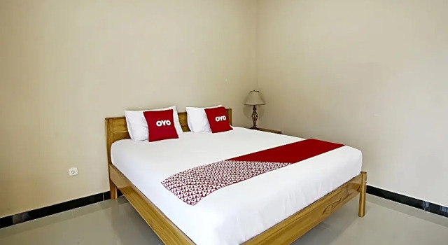 Люкс Standard Collection O 91449 Griya Ampenan Residence