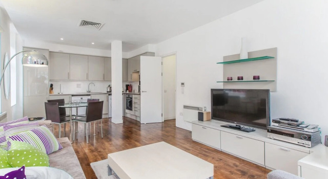 LCS Liverpool Street Apartments