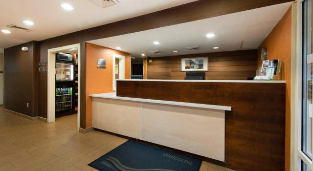 Fairfield Inn by Marriott Orangeburg, Забронировать Отель Отели Южной Каролины с завтраком, Завтраки