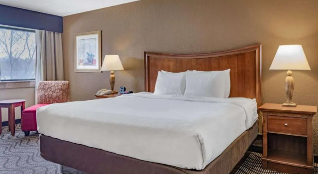 Номер Standard La Quinta by Wyndham Minneapolis-Minnetonka