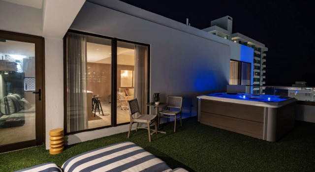 HiBird- Apartment and Suites Hotel