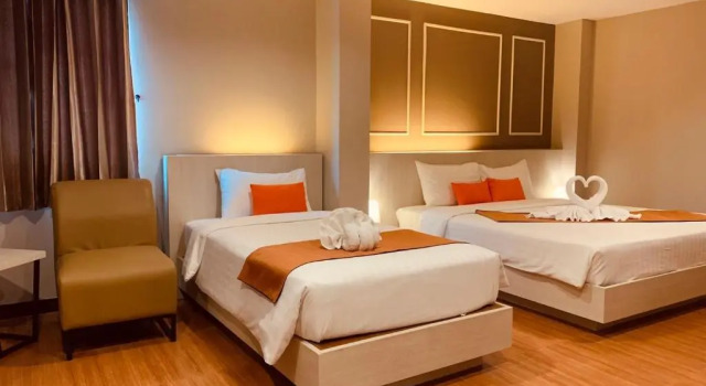 Трёхместный номер Deluxe De Hug Hotel & Residence