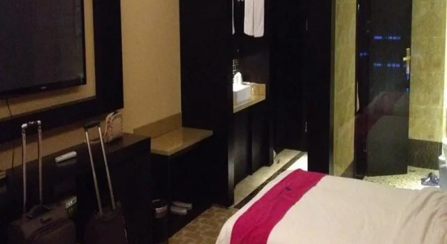 Boyiting Hotel (Xi'an Bell Tower airport bus)(铂亦渟酒店(西安钟楼大差市地铁站店)), Boek Hotel Hotels in Shaanxi met parkeren, Parkeren