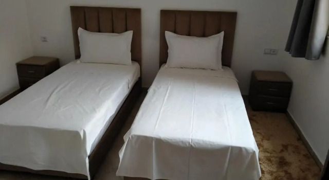 ksiba Only Family Apartment 2CH -CLimatisé-, Забронировать Апартаменты/квартира Отели Марракеш-Тенсифт-Эль-Хауз с парковкой, Парковка