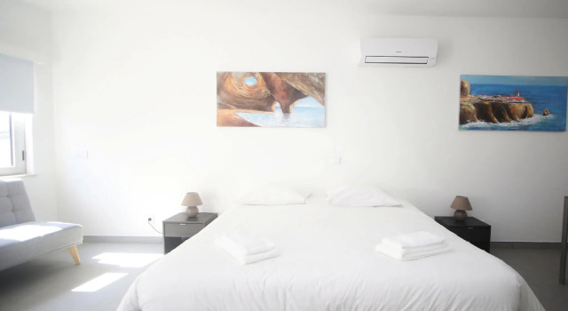 Guest House Lovely Swan, Rezerwuj Pensjonat Lagos Albufeira