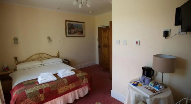 Maenllwyd Guest House, Book Pension Gæstehuse i Gwynedd, Pension