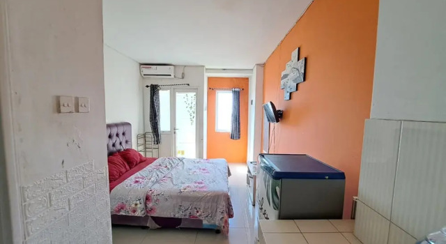 OYO Life 93139 Apartemen Grand Sentraland By Evi