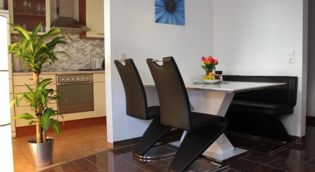 Ferienwohnung Novotny, Забронировать Отель Лёррах Markgräflerland