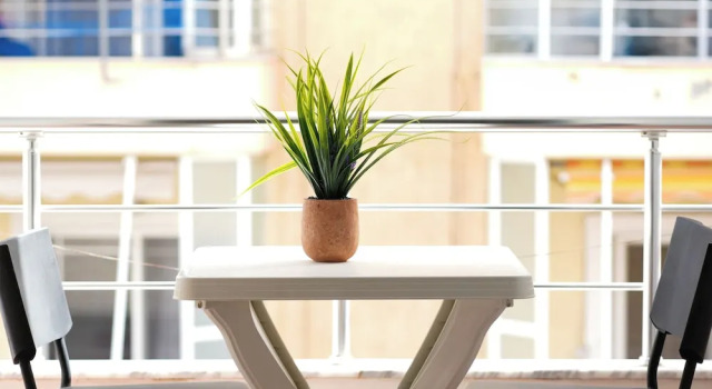 Семейная студия с балконом Saranda Waterside Apartments
