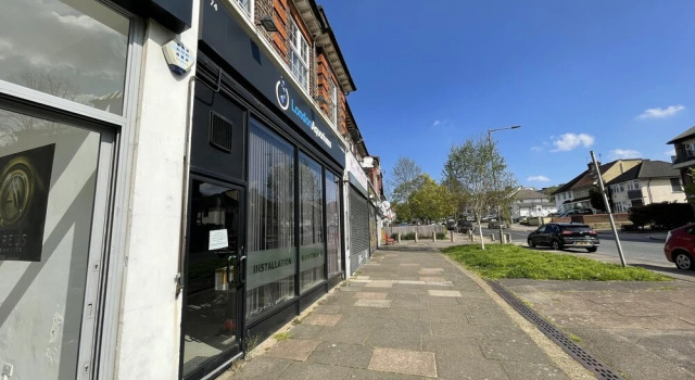 Immaculate 1-bed Studio in London, Varaa Huoneisto Asunnot kohteessa Merseyside, Huoneisto