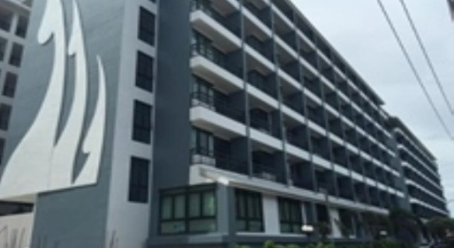 Swan Beach Resort