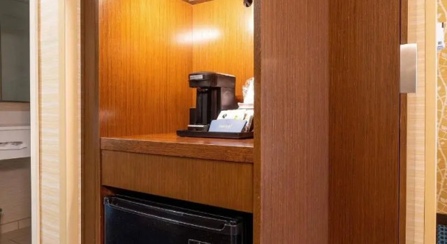 Четырёхместный номер Standard Fairfield Inn & Suites By Marriott Somerset, PA