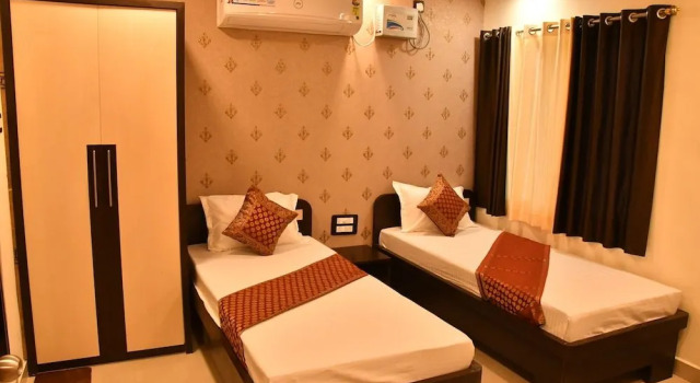 Hotel Galaxy 16