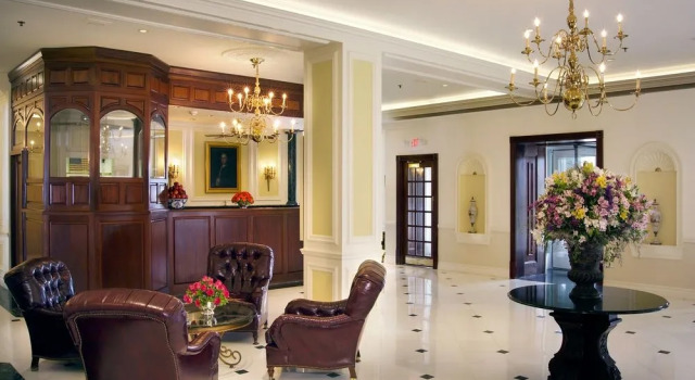 Molly Pitcher Inn, Buchen Sie Hotel Red Bank 