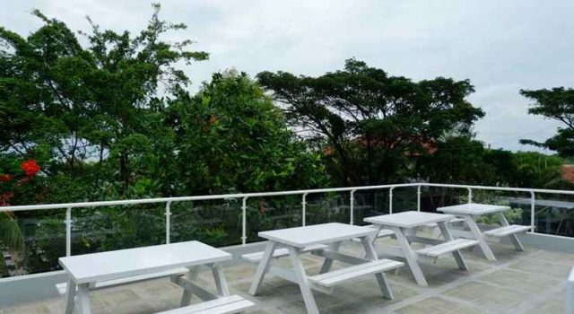 Q Hotel Mayangan, Buchen Sie Hotel Wanayasa West-Java