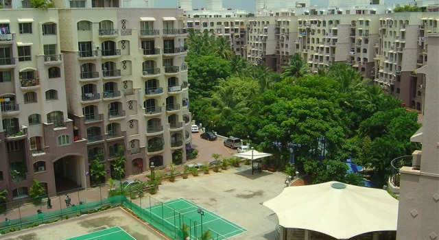 Transit Living, Забронировать Отель Отели Бангалора с бассейном, рядом с Больница Манипал, Бассейн
