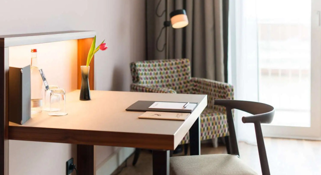 Двухместный номер Superior с балконом и с красивым видом из окна THE LIBERTY Hotel Bremerhaven BW Signature Collection