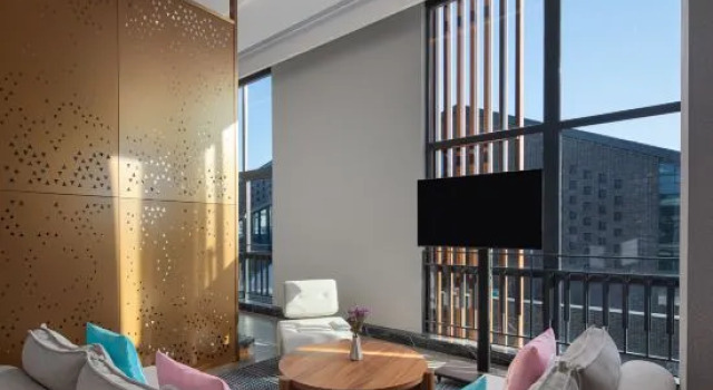 Люкс Deluxe Wanda Moments Wuxi