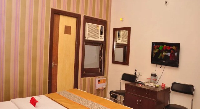 OYO 2130 Hotel HK Continental, Rezervovat Hotel Hotely v Punjab s parkováním, Parkování