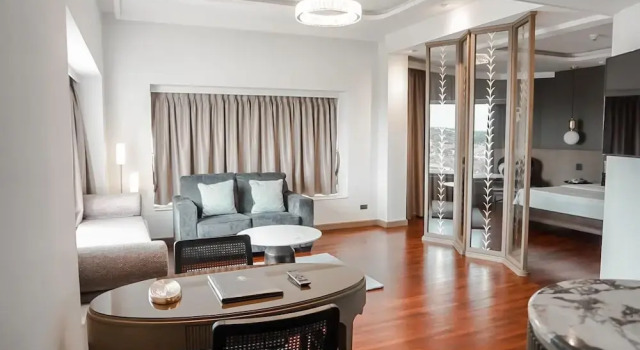 Люкс Krungsri River Hotel