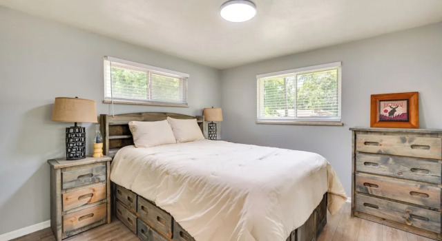 Pet-friendly Gem w/ Private Yard in Westminster!, Prenota Casa vacanze Westminster 