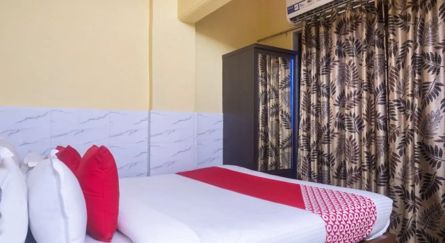 OYO 44090 Hotel Classic Residency