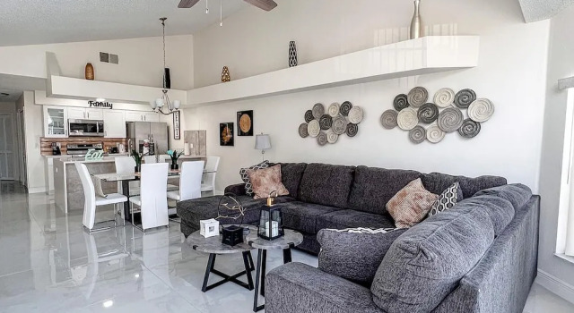 Апартаменты Elegant & Luxury Apartment Close Disney