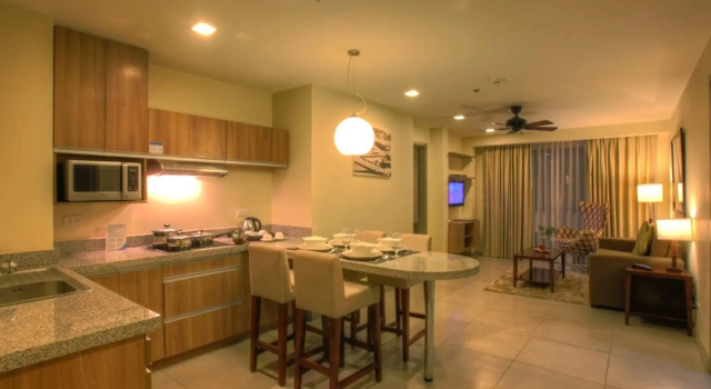Апартаменты с 2 комнатами Azalea Residences Baguio