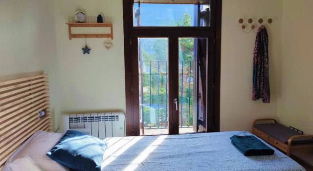 Apartamento Kerkus Alba, Book Apartment Hotels in Aragon with Parking, Parking