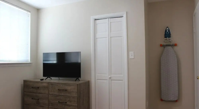 Апартаменты Cozy 3 Bedroom/Great Location