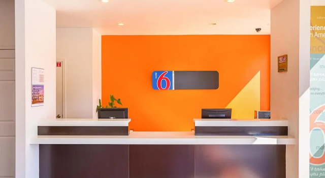 Motel 6 Ellensburg, Забронировать Мотель Отели Элленсберг с бассейном, рядом с Парк West Ellensburg, Бассейн