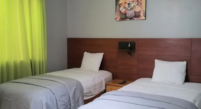 Standard Doppel Zimmer Hostal Rodinn