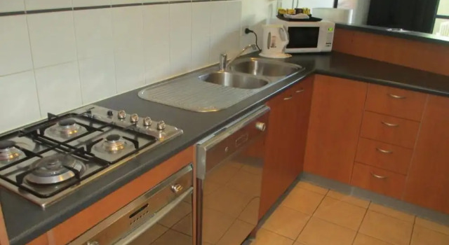 Апартаменты c 1 комнатой с балконом RNR Sturt Holiday Home