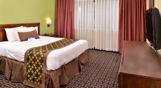 Люкс с 2 комнатами Americas Best Value Inn & Suites Extended Stay - Tulsa