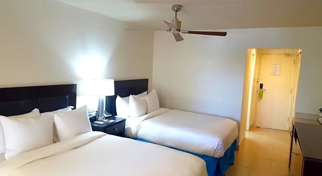 Четырёхместный номер Standard Radisson Grenada Beach Resort