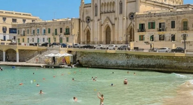 Ewa Apt - 3-bed Near Sliema - St Julians Seafront