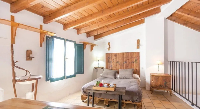 Коттедж с 3 комнатами с балконом Casa Aroche