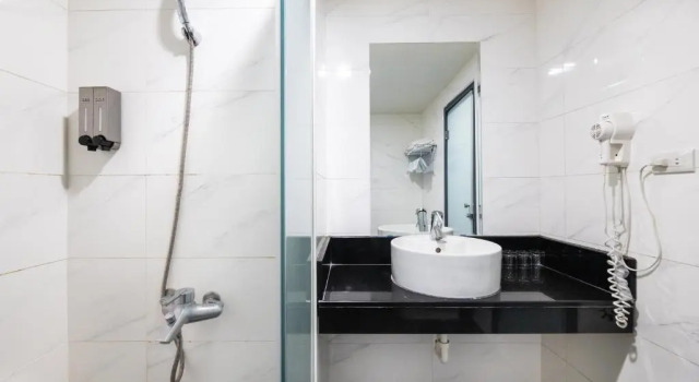 Номер Standard Koi Lake Hotel