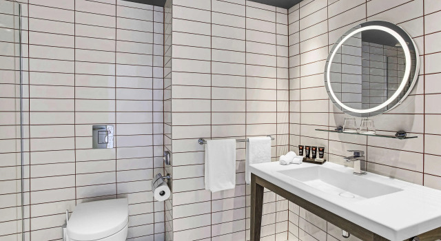 Полулюкс с видом на реку Radisson RED Hotel, Glasgow