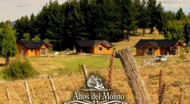 Коттедж Altos Del Molino