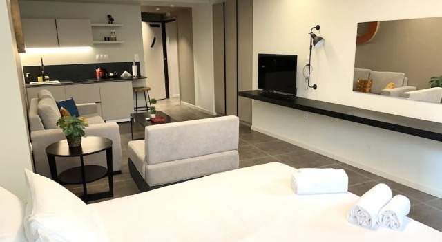 M17 Studios & Suites