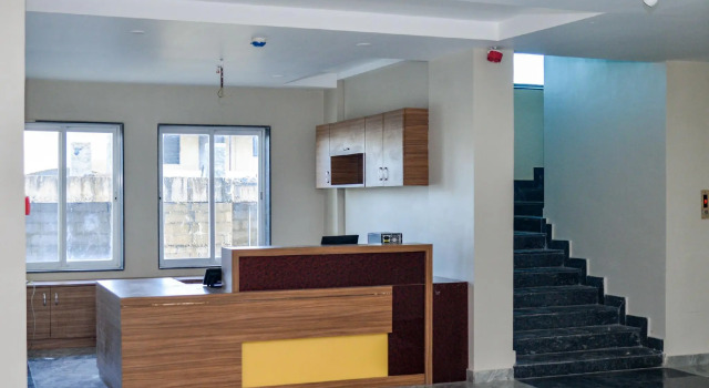 Hotel Shahi Executive, Забронировать Отель Отели Карад с завтраком, Завтраки