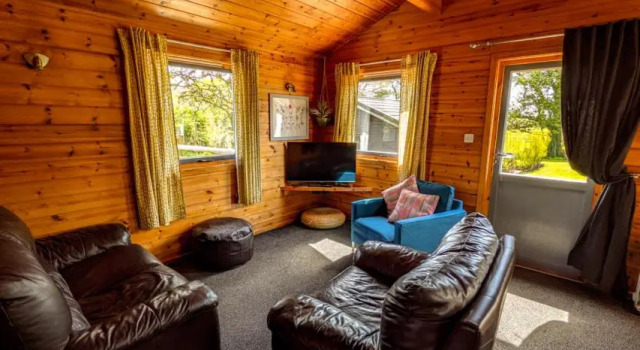 Avallon Lodges