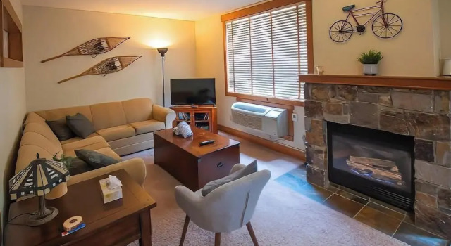 Timberline Lodge - Bronze, Boek Appartementenhotel Hotels in Brits Columbia met zwembad, Zwembad