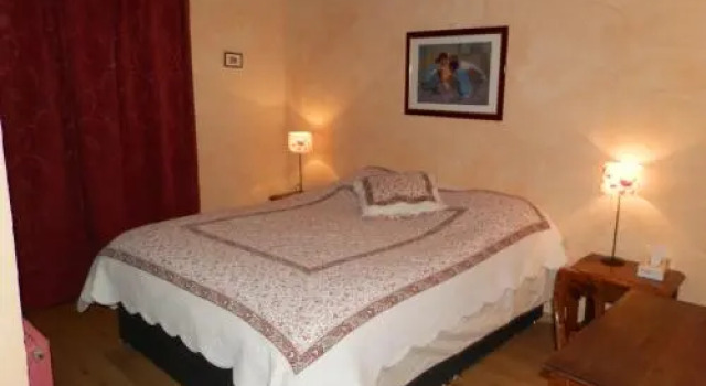 Domaine de Varenne, Rezerwuj Hotel Saint-Amand-en-Puisaye 