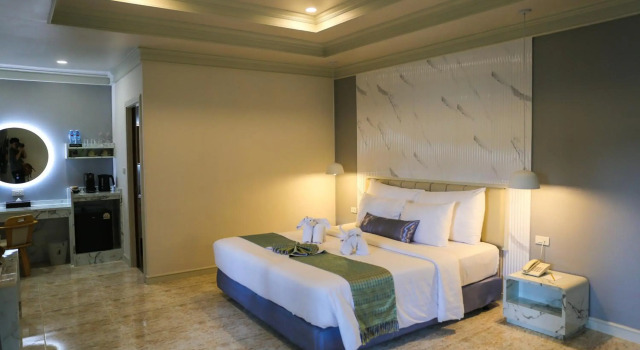 Sand Sea Resort