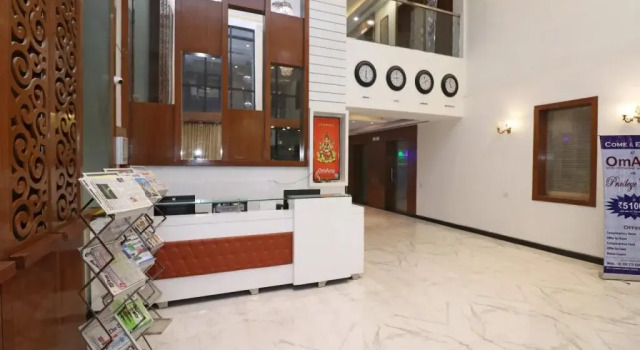 Omang Hotel by OYO Rooms