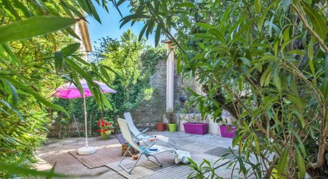 Апартаменты Casa Estel - Blue apartment in downtown of Erbalunga