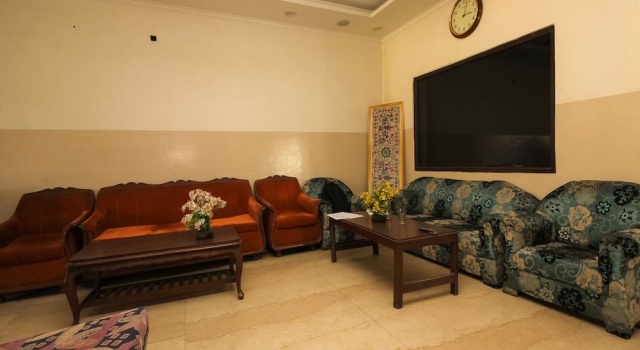 OYO 26596 Hotel Ambika