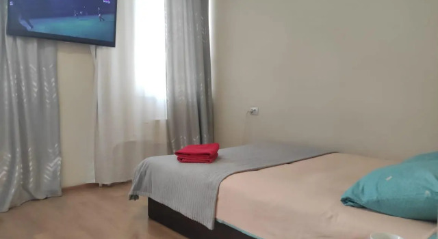 Apartments on Leningradskaya street 40, Prenota Appartamento Bijsk 